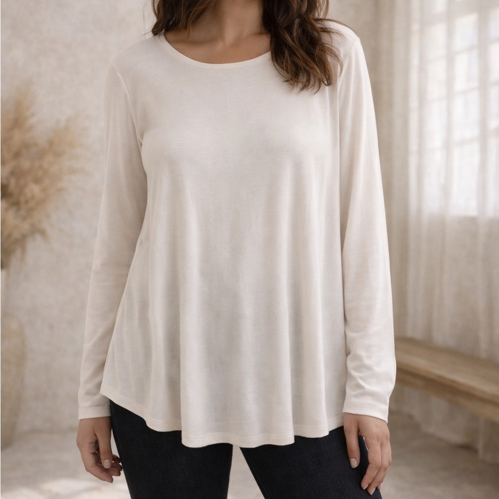 Eileen Fisher Long Sleeve Tee in Ivory